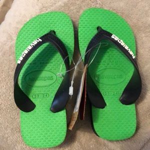 Toddler Havaianas flip flops - Size 9C